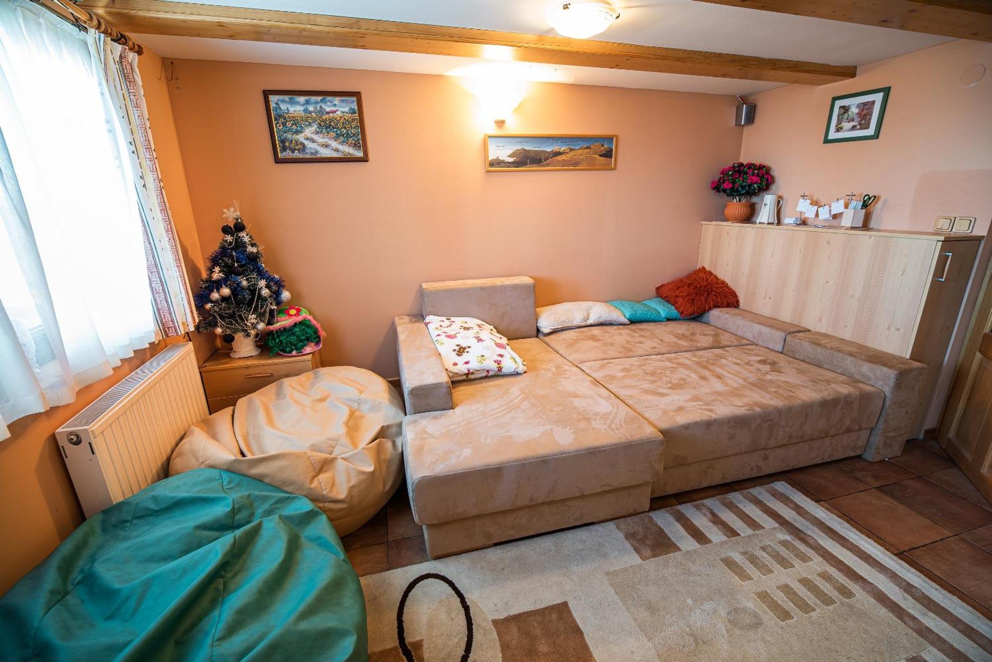 Apartments Zvoh, Krvavec, Ski-In, Ski-Out Cerklje na Gorenjskem Ruang foto